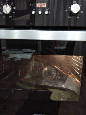 Греем в духовке при 80-100° в течение около 10 минут