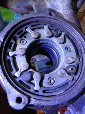 Геометрия закрыта, шток внизу