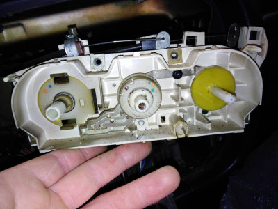 лампочка в прикуривателе и регуляторе заднего отопителя Шаран Альхамбра Гэлакси 1996-2000 - IMG_20200115_154857.jpg