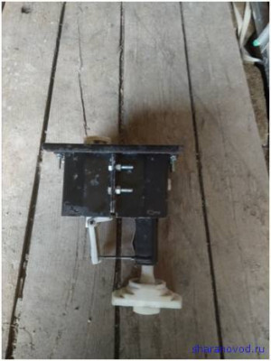 Крепление запасного колеса Лифт запаски  - изображение.jpg