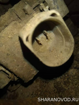 Вот такой разъём, если что