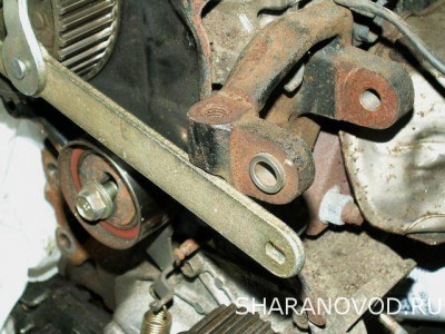 Возникла проблема при замене грм - Стопор шестерни РВ - 2.jpg