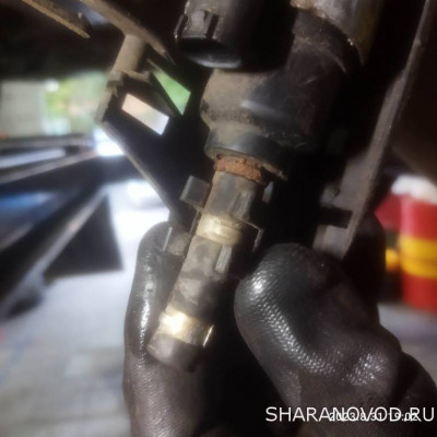 Отвалилась часть под топливным фильтром Sharan 2011г. 7N1 - IMG_20230831_190209.jpg