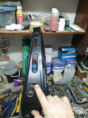 Установка китайских универсальных подлокотников на кресла 2-го и 3-го ряда - IMG_20250112_123002.jpg