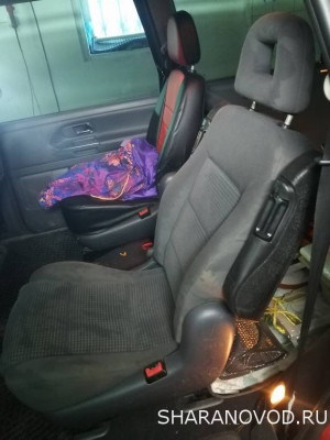 Установка китайских универсальных подлокотников на кресла 2-го и 3-го ряда - IMG_20250112_160253.jpg