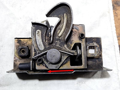 Проблема с капотом. - Замок 7.jpg