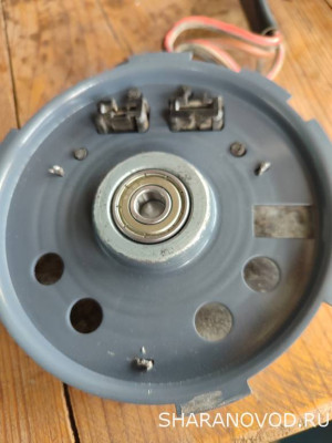 Собрал заднюю крышку с блоком резисторов...