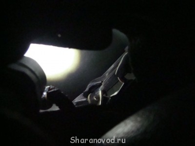 Замена дверной петли Шарана. Фото - DSC03300.JPG