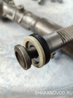 Замена ремонтного комплекта рулевой рейки фотоотчёт  - 015.jpg