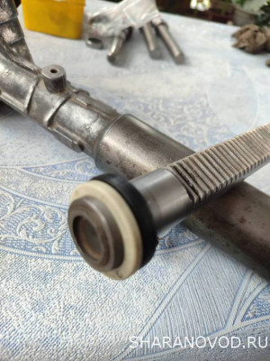 Замена ремонтного комплекта рулевой рейки фотоотчёт  - 016.jpg