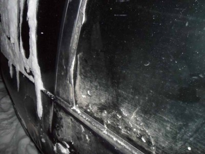 правая задняя дверь, ай яй похуже