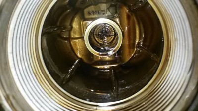 корпус масленого фильтра VW Sharan 2001г. vr6 AYL