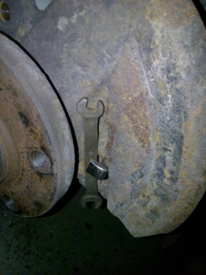 Замена передних ступичных подшипников фотоотчет  - IMG_20160828_160559.jpg