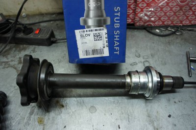 Для VR6 МКПП привод в сборе и пром вал - DSC00131.JPG