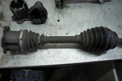 Для VR6 МКПП привод в сборе и пром вал - DSC00133.JPG