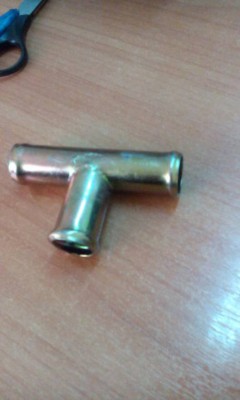 такой тройник от газели