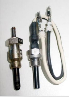 сравнение обычной свечи и керамической