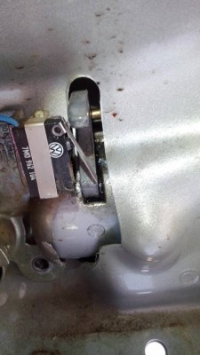 Ремонт электронного замка крышки багажника VW Sharan. - IMG_20161203_152800.jpg