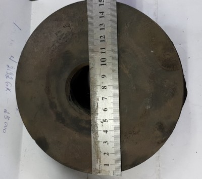 Замена задних пружин фотоотчёт  - размер родной подкладки.jpg