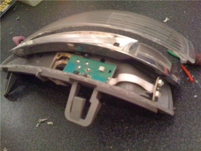 не работают как надо повторители поворотов в зеркалах  - 95e95c138038.jpg