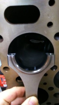 Размеры шатуна не совпадает с диаметром цилиндра