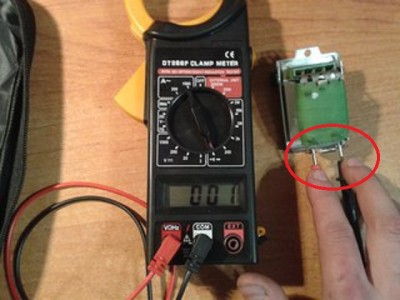 Электродвигатель передней печки - Блок резисторов_1.jpg