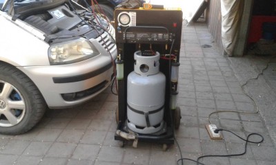 Ремонт системы кондиционирования салона. Не работает кондей. - 20180612_113744.jpg