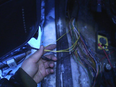 Провод от и к блоку предов, как минимум один из них управление реле свечей накала