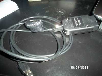 В собранном виде... даже "липучка" с фирмовой надписью...