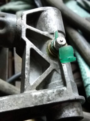 Обслуживание и ремонт трапеции дворников - 20190614_222418.jpg