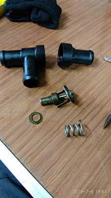 Уходит антифриз охлаждающая жидкость  - IMG_20190705_195105.jpg