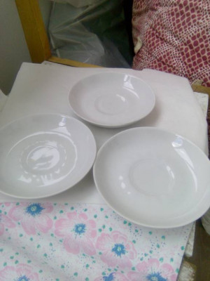 Лот#8 блюдца фарфоровые.