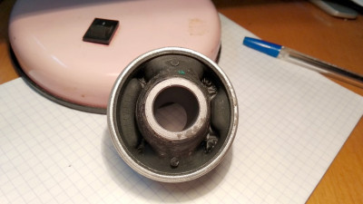 Замена сайлентблоков переднего рычага фотоотчёт  - IMG_20190808_211841.jpg