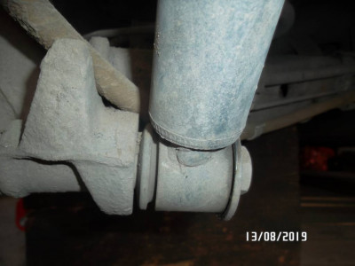 Задние амортизаторы - SAM_1492.JPG